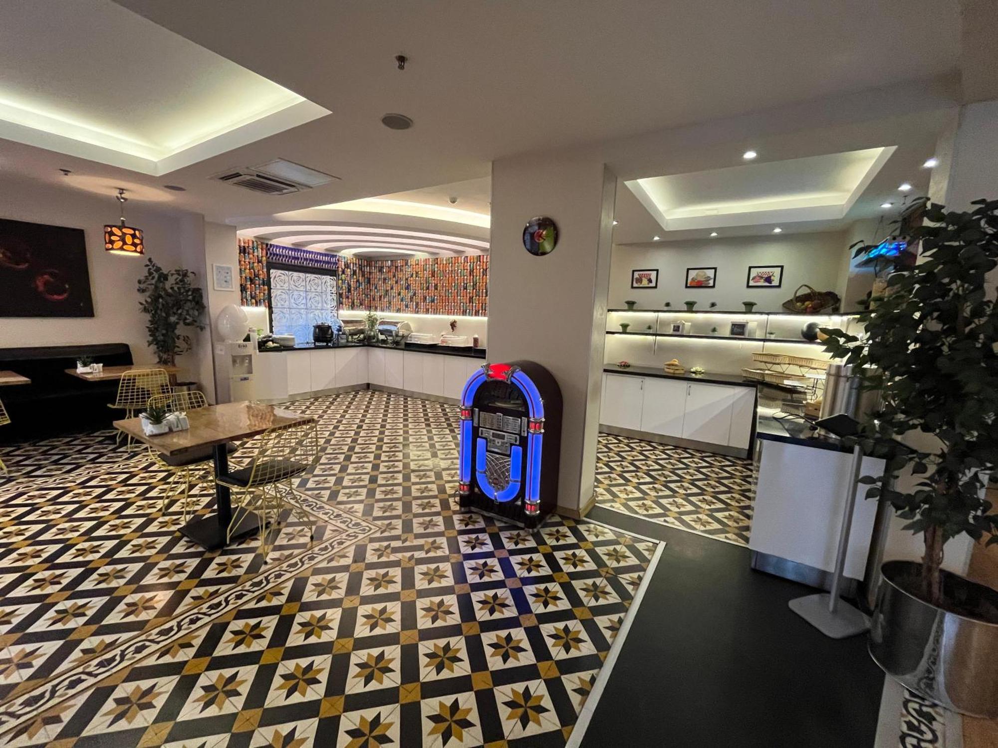 Tempo Hotel Caglayan Istanbul Eksteriør billede