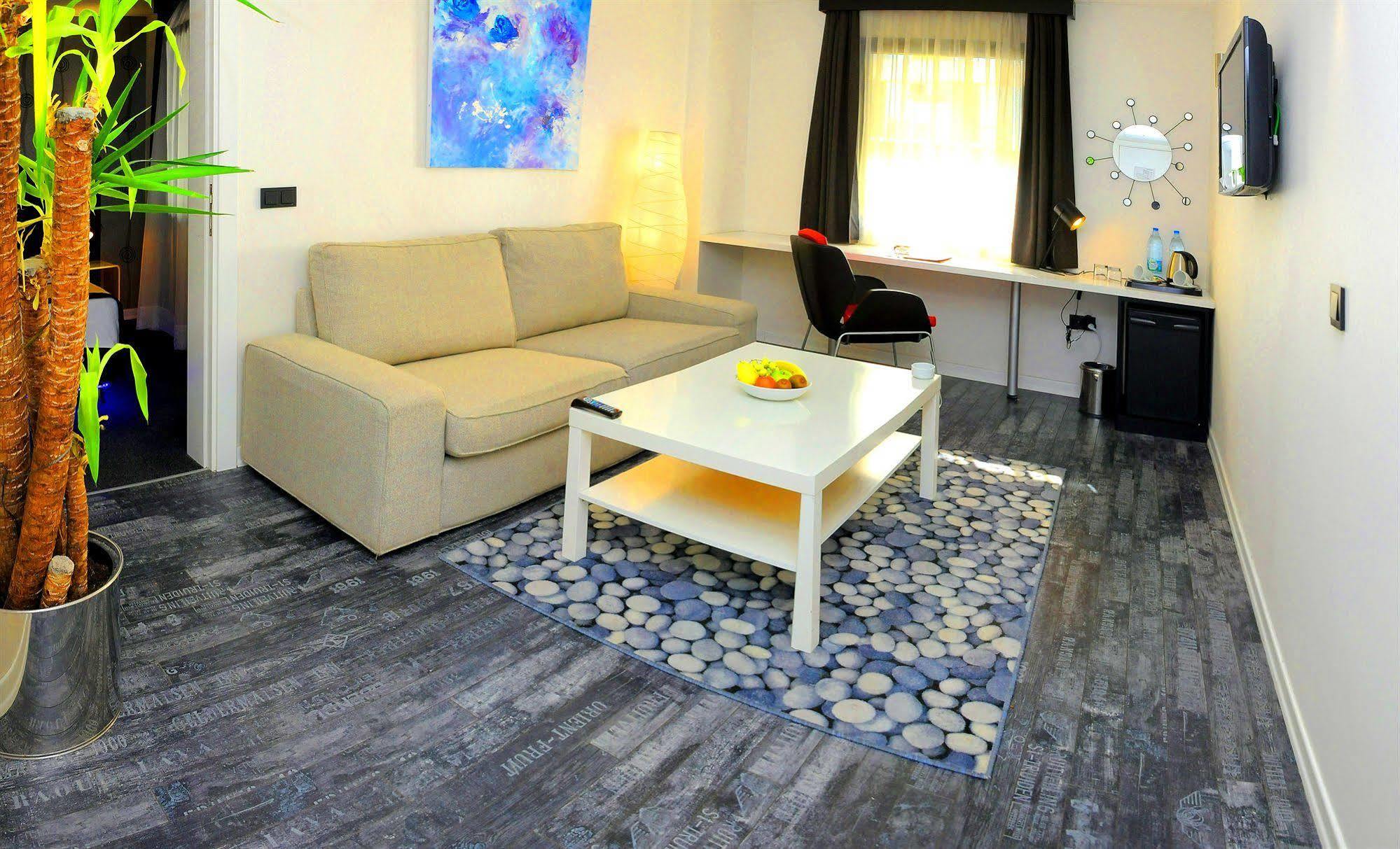 Tempo Hotel Caglayan Istanbul Eksteriør billede